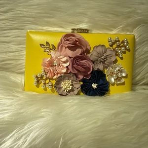 Elegant yellow clutch purse